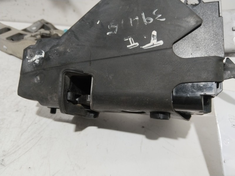 Recambio de cerradura puerta trasera izquierda para citroën c4 berlina cool referencia OEM IAM 96867338  