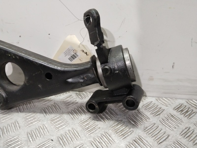 Recambio de brazo suspension inferior delantero izquierdo para mini mini (r50, r53) cooper referencia OEM IAM 31126761409  