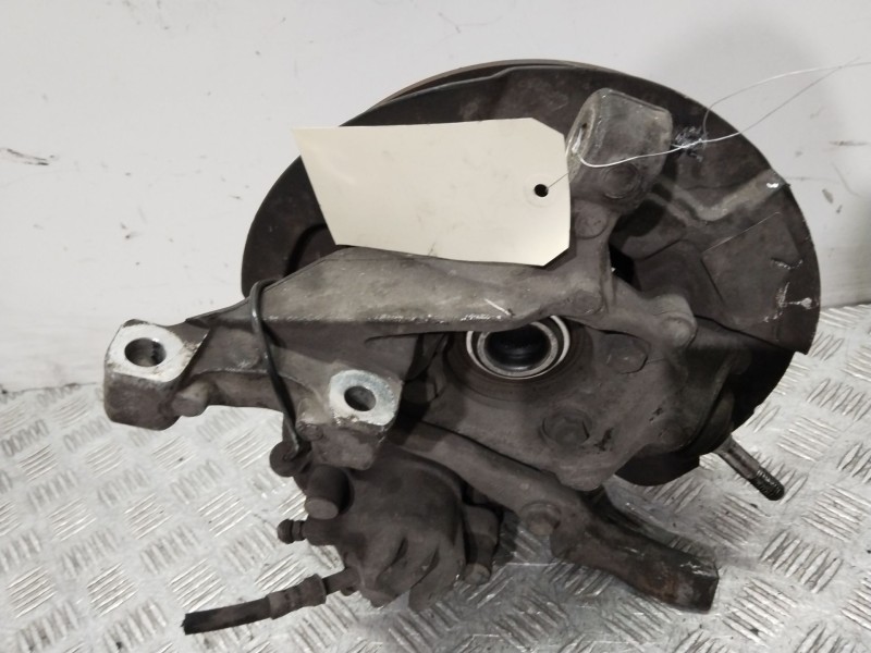 Recambio de mangueta delantera derecha para volvo s60 berlina 2.4 (125kw) referencia OEM IAM 8663289   Recambio de mangueta delantera derecha para volvo s60 berlina 2.4 (125kw) referencia OEM IAM 8663289