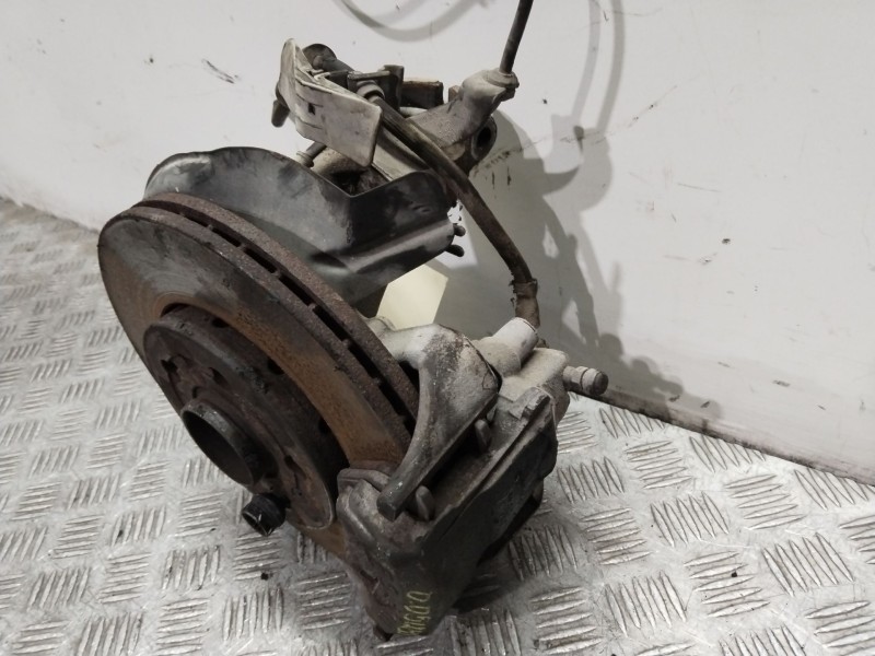 Recambio de mangueta delantera derecha para seat ibiza iii (6l1) 1.4 tdi referencia OEM IAM 6Q0407256AC  