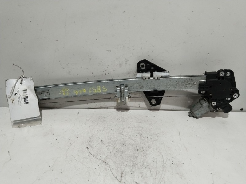 Recambio de elevalunas trasero derecho para honda civic berlina 5 (fk) 1.8 executive referencia OEM IAM 72710SMGE01  