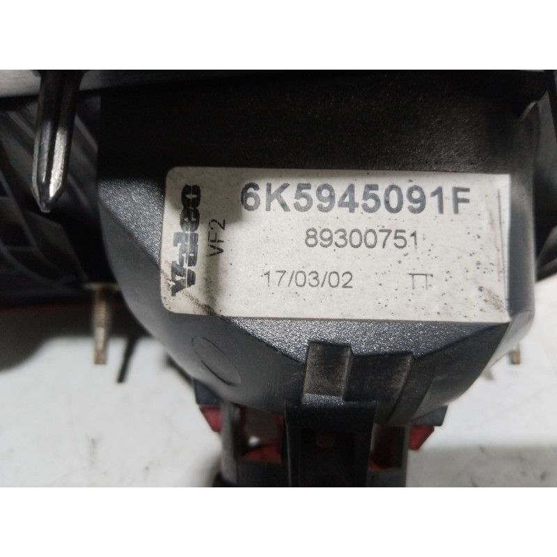 Recambio de piloto porton trasero izquierdo para seat cordoba berlina (6k2) signo referencia OEM IAM 6K5945091F  