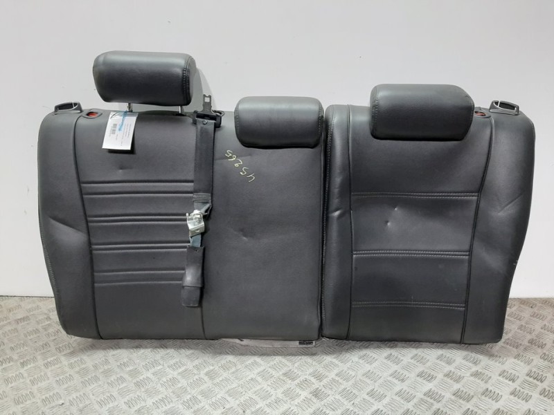 Recambio de asientos traseros para toyota prius (nhw30) advance referencia OEM IAM   