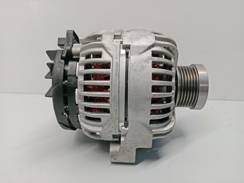 Recambio de alternador para volvo s60 berlina 2.4 d referencia OEM IAM 8EL011711591  