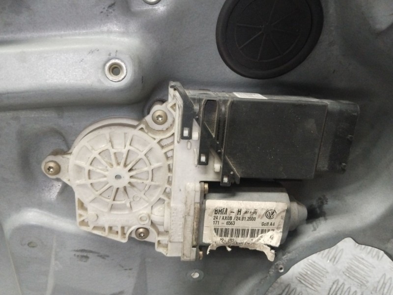 Recambio de elevalunas delantero izquierdo para volkswagen golf iv berlina (1j1) highline referencia OEM IAM   