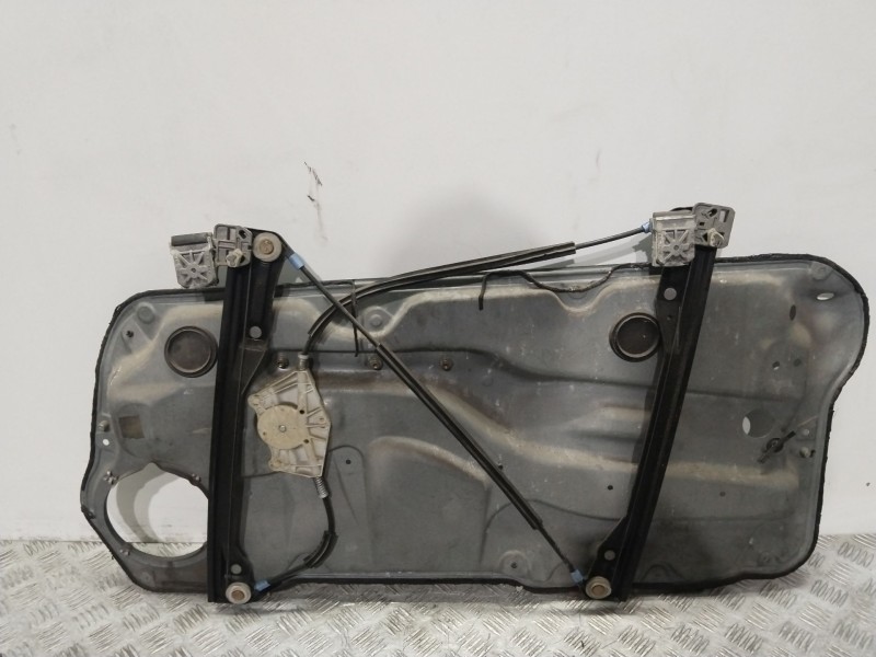 Recambio de elevalunas delantero izquierdo para volkswagen golf iv berlina (1j1) highline referencia OEM IAM   