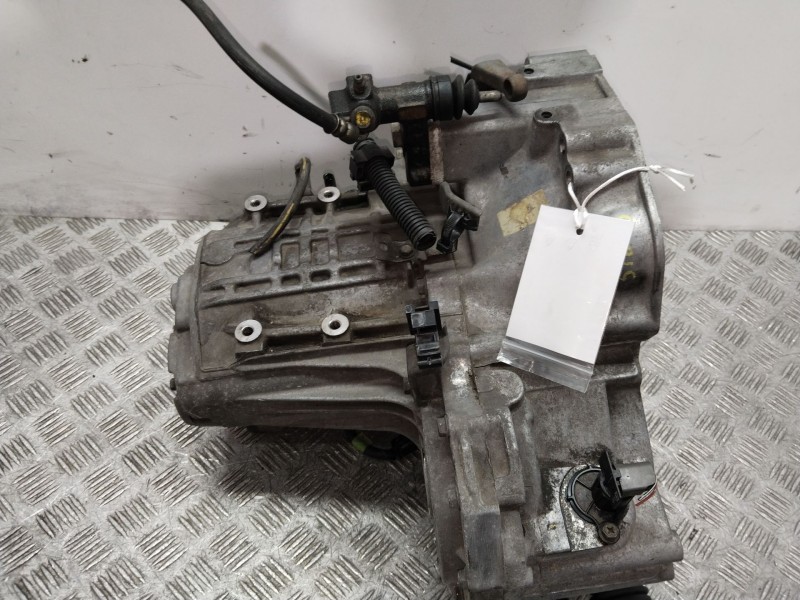 Recambio de caja cambios para nissan almera tino (v10) 1.8 referencia OEM IAM 321006J000  