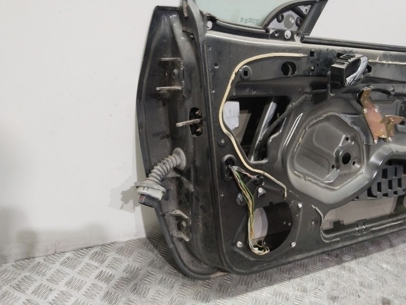 Recambio de puerta delantera derecha para peugeot 307 cc (s2) sport referencia OEM IAM 9004Z1 NEGRO 