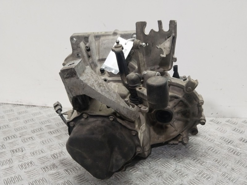 Recambio de caja cambios para mazda 3 sedán (bk) 1.6 (bk12) referencia OEM IAM FC120  7TH0705065