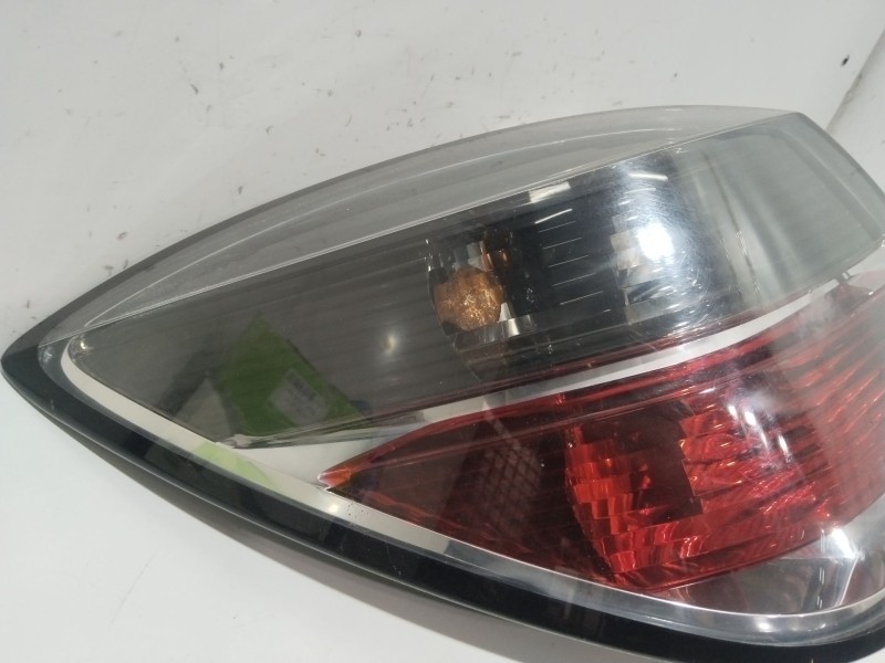 Recambio de piloto trasero izquierdo para opel astra h (a04) 1.7 cdti (l48) referencia OEM IAM 93190790  