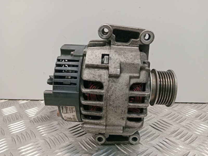 Recambio de alternador para audi a4 b6 (8e2) 1.8 t quattro referencia OEM IAM 06B903016AA  