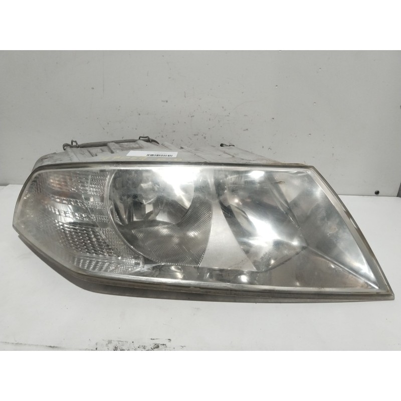 Recambio de faro derecho para skoda octavia berlina (1z3) edition 100 referencia OEM IAM 086651111R  