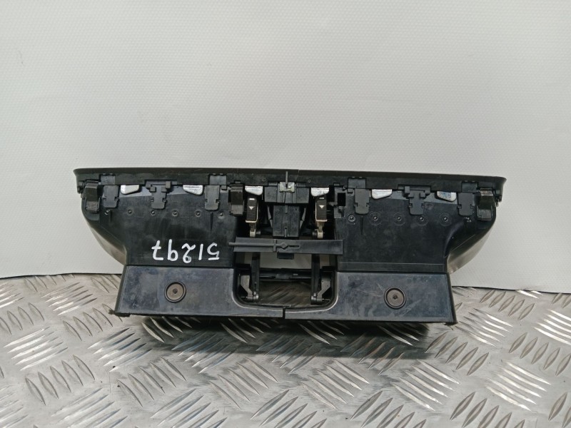 Recambio de rejilla aireadora para seat toledo iv (kg3) 1.6 tdi referencia OEM IAM 5JA820951B  