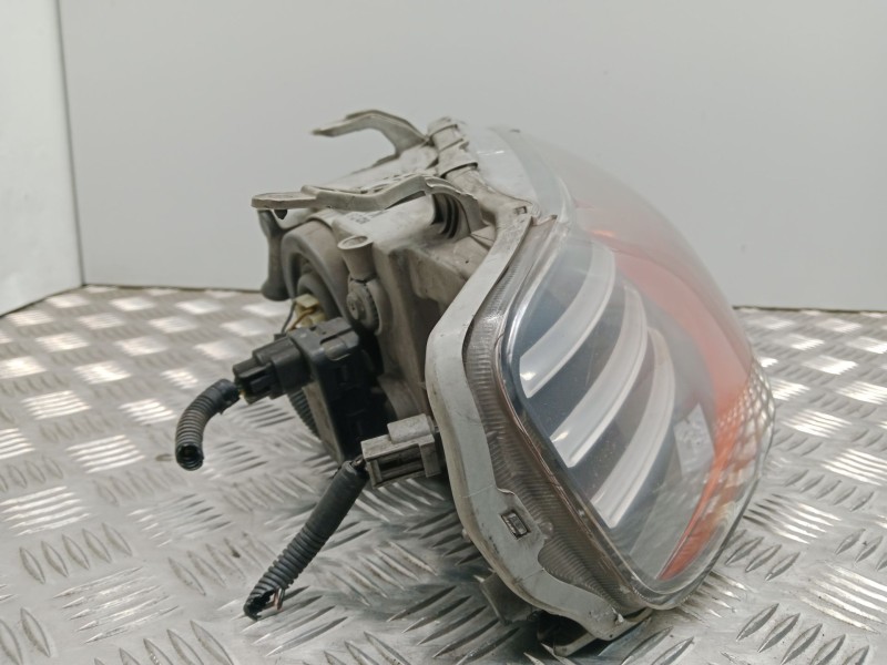 Recambio de faro derecho para chevrolet aveo / kalos hatchback (t200) 1.4 16v referencia OEM IAM 96408155  
