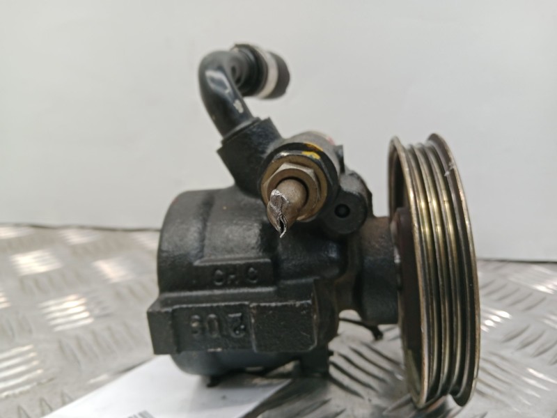 Recambio de bomba direccion para rover 400 ii hatchback (rt) 414 si referencia OEM IAM 26110566MD  