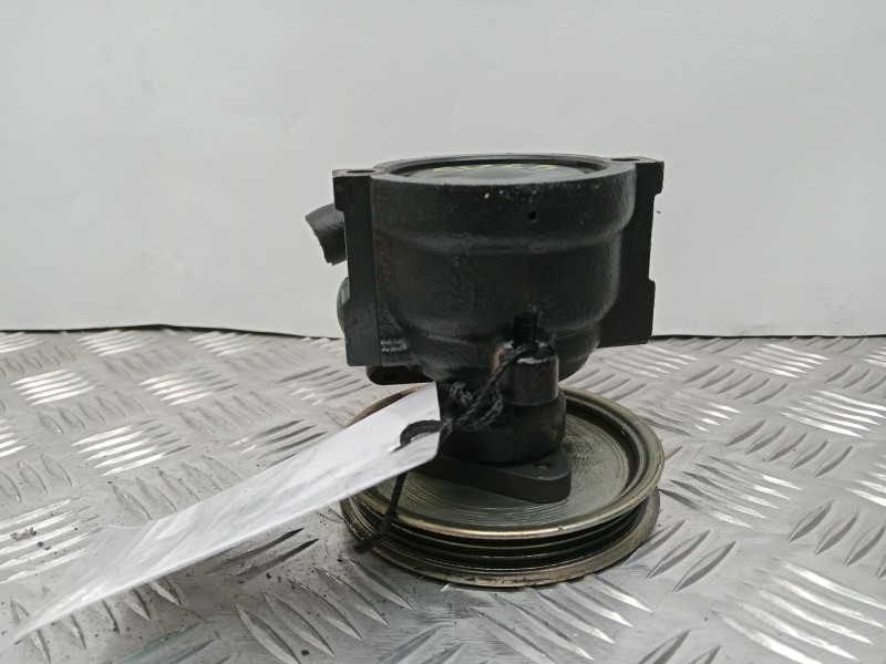 Recambio de bomba direccion para rover 400 ii hatchback (rt) 414 si referencia OEM IAM 26110566MD  