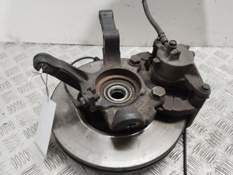 Recambio de mangueta delantera izquierda para nissan almera tino (v10) 2.2 dci referencia OEM IAM 40015BU000   Recambio de mangueta delantera izquierda para nissan almera tino (v10) 2.2 dci referencia OEM IAM 40015BU000