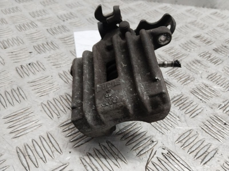 Recambio de pinza freno trasera derecha para audi a6 c5 (4b2, 4b4) 2.4 referencia OEM IAM   