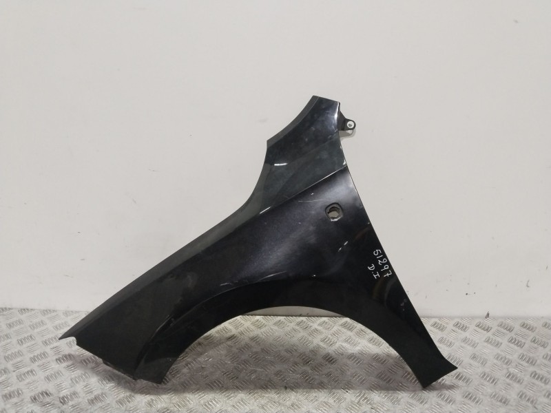 Recambio de aleta delantera izquierda para seat toledo iv (kg3) 1.6 tdi referencia OEM IAM 5JA821021C  