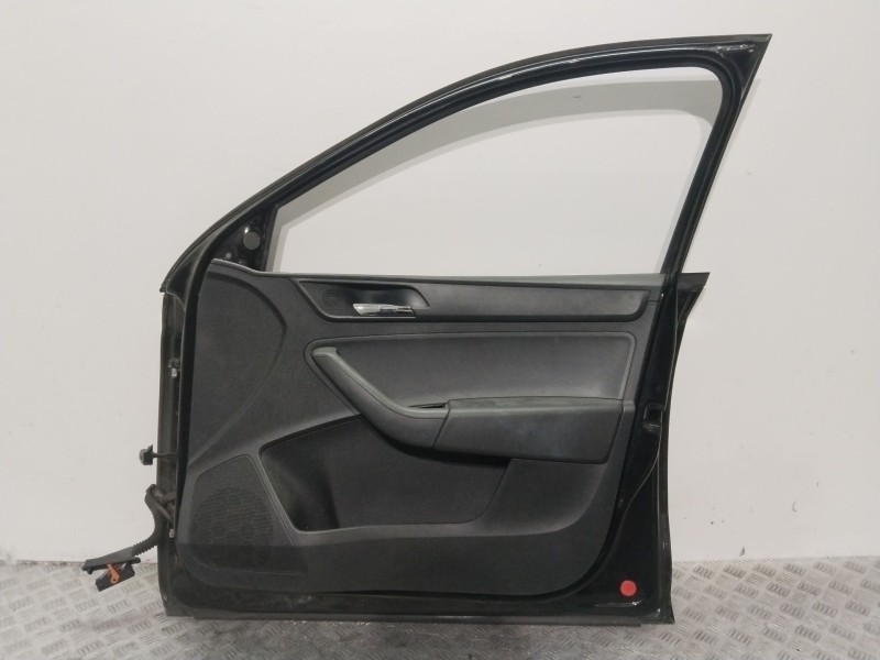 Recambio de puerta delantera derecha para seat toledo iv (kg3) 1.6 tdi referencia OEM IAM 5JA831056B  