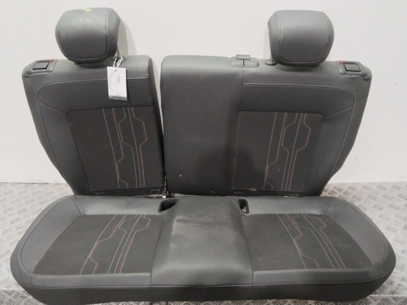 Recambio de asientos traseros para opel corsa d (s07) 1.2 (l08, l68) referencia OEM IAM   
