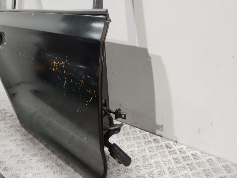 Recambio de puerta trasera derecha para seat toledo iv (kg3) 1.6 tdi referencia OEM IAM 5JA833056B  NEGRO