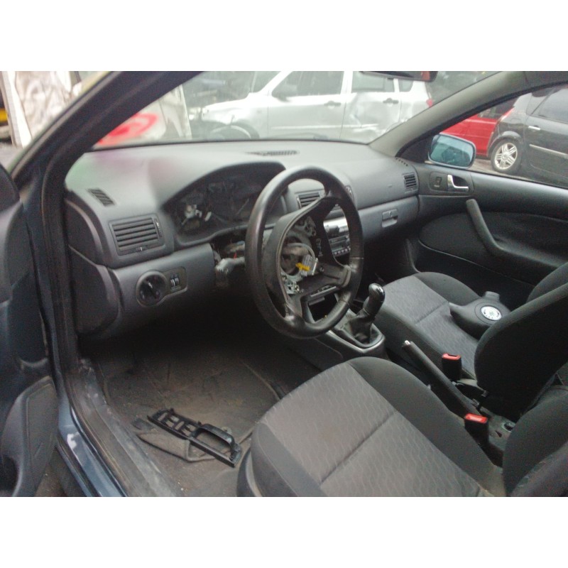 SKODA OCTAVIA I (1U2) - imagen 5