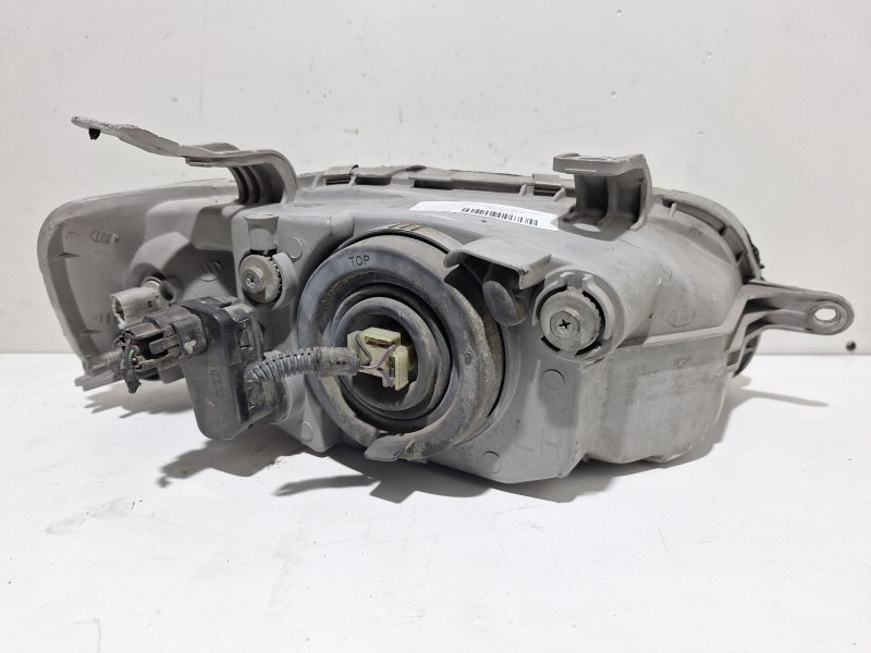 Recambio de faro izquierdo para daewoo kalos sedán (klas) 1.4 referencia OEM IAM 0301002029  