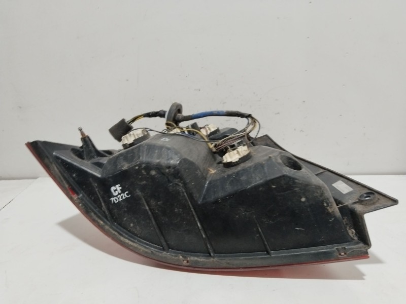 Recambio de piloto trasero derecho para chevrolet aveo / kalos sedán (t200) 1.4 referencia OEM IAM 200611   Recambio de piloto trasero derecho para chevrolet aveo / kalos sedán (t200) 1.4 referencia OEM IAM 200611