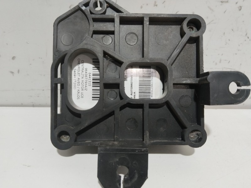 Recambio de centralita motor uce para chevrolet aveo / kalos sedán (t200) 1.4 referencia OEM IAM 96436779XAJZ   Recambio de centralita motor uce para chevrolet aveo / kalos sedán (t200) 1.4 referencia OEM IAM 96436779XAJZ