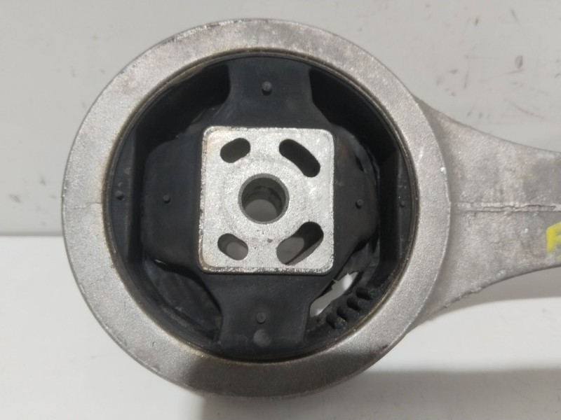 Recambio de soporte cambio para seat toledo iv (kg3) 1.6 tdi referencia OEM IAM 6Q0199851AP  