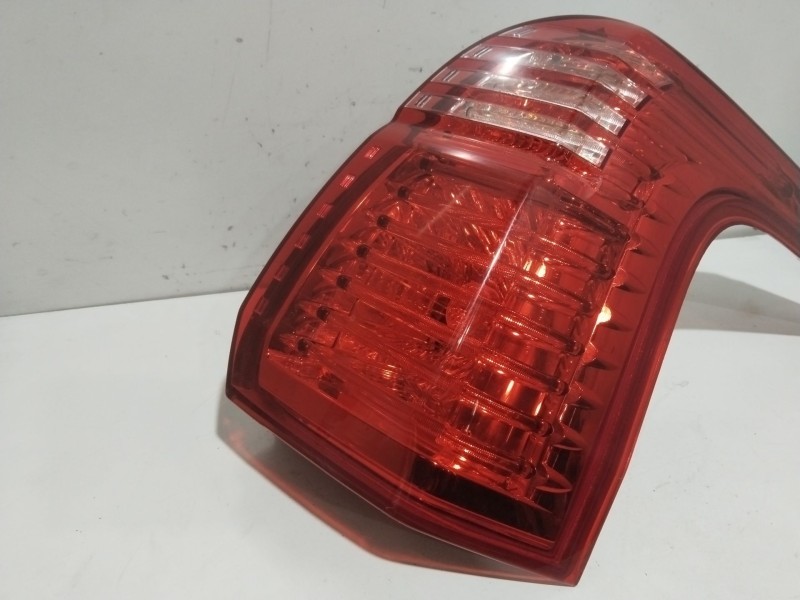 Recambio de piloto trasero derecho para peugeot 5008 (0u_, 0e_) 1.6 hdi referencia OEM IAM 9672666680  26120202