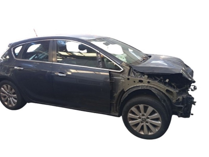 opel astra h sedán (a04) del año 2011