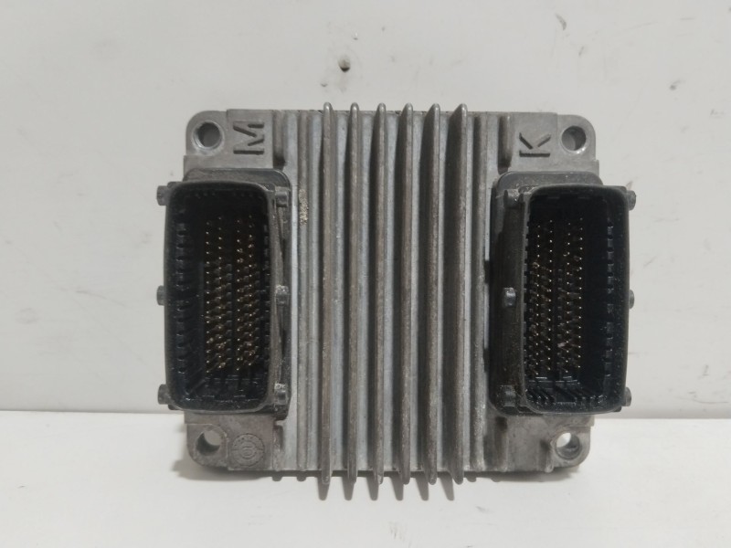 Recambio de centralita motor uce para daewoo kalos sedán (klas) 1.4 referencia OEM IAM 96394312  