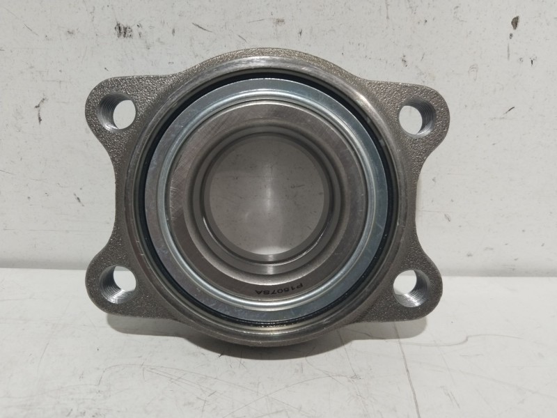 Recambio de kit rodamiento para audi a6 c6 avant (4f5) 2.0 tdi referencia OEM IAM 1637954180  4F0498625