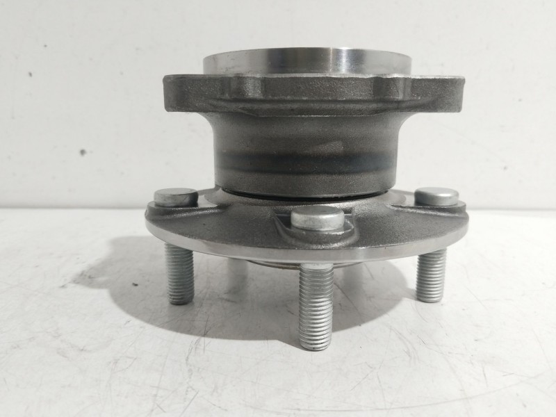 Recambio de kit rodamiento para mitsubishi outlander ii (cw_w) 2.2 di-d 4wd referencia OEM IAM 1637975580  