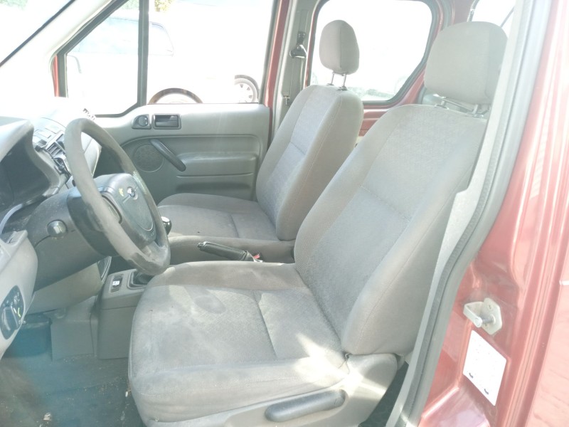 ford tourneo connect del año 2004