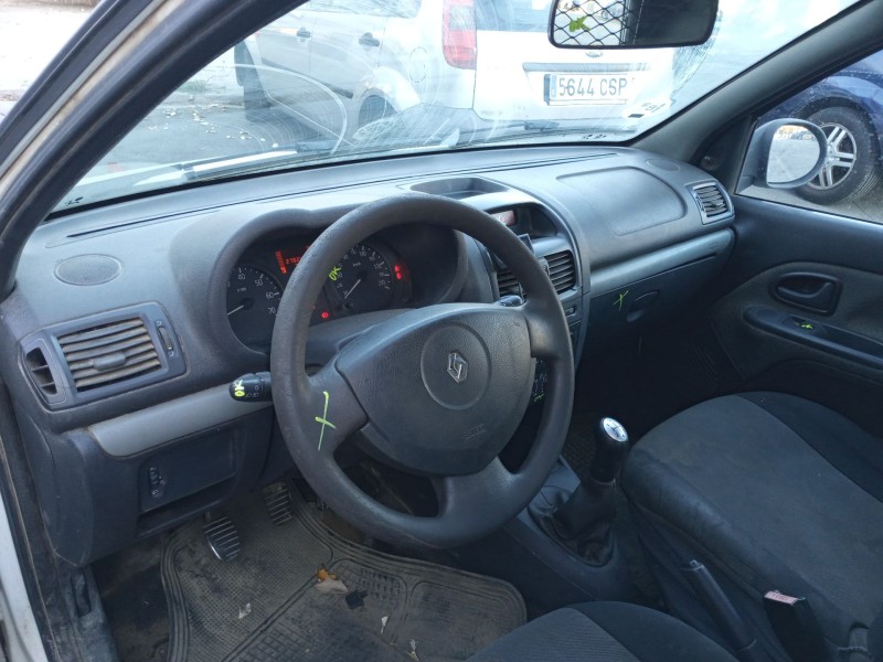 renault clio iii (br0/1, cr0/1) del año 2009 renault clio iii (br0/1, cr0/1) del año 2009