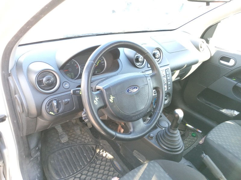 ford fiesta v (jh_, jd_) del año 2004 ford fiesta v (jh_, jd_) del año 2004