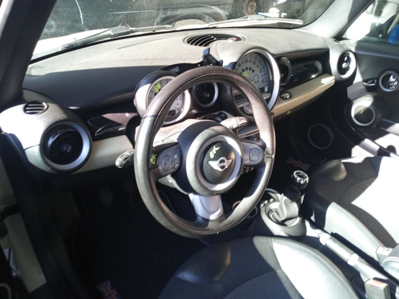 mini mini (r56) del año 2008