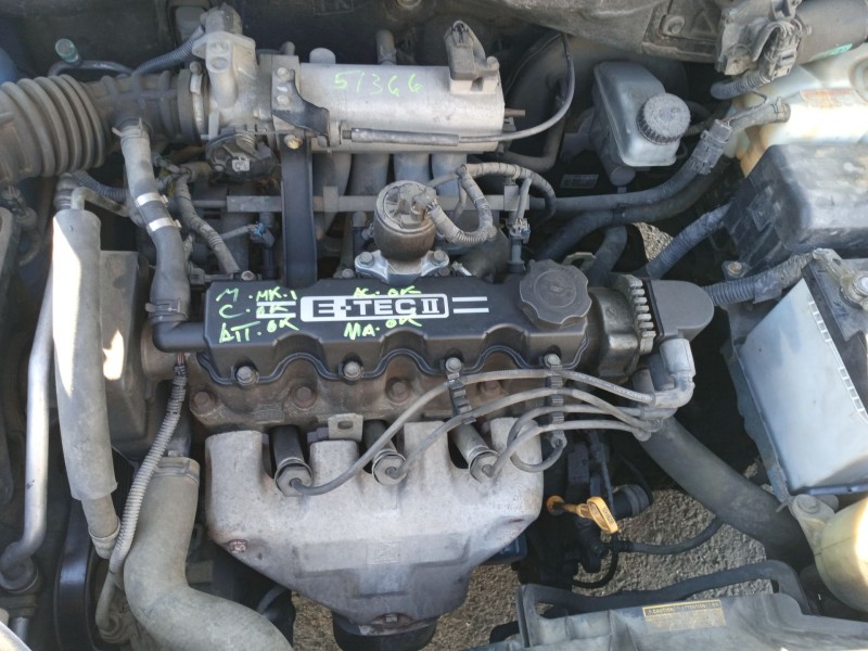 daewoo kalos sedán (klas) del año 2003