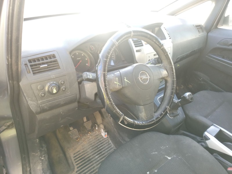 opel zafira / zafira family b (a05) del año 2011