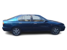 nissan primera hatchback (p11) del año 1999 2