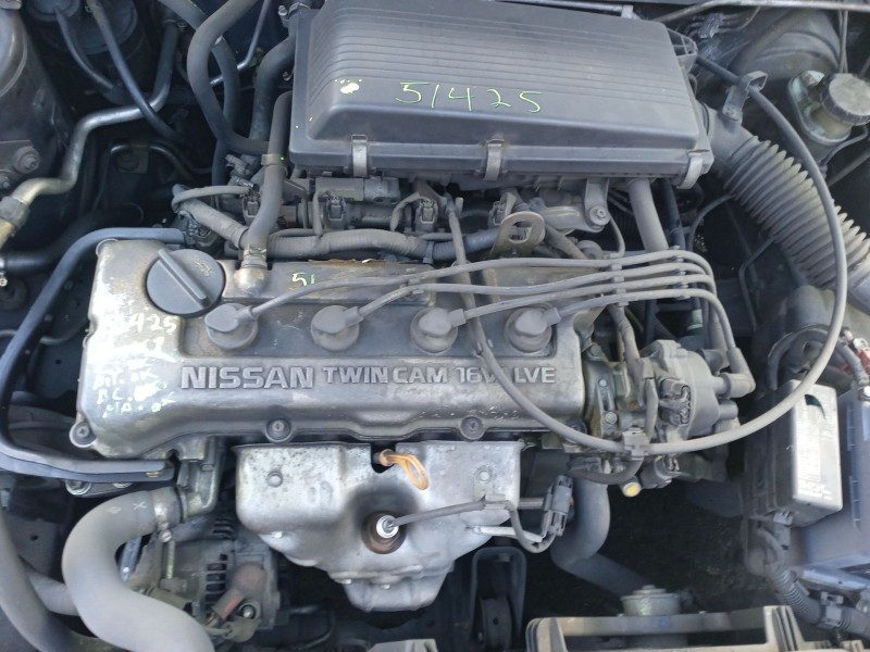 nissan primera hatchback (p11) del año 1999