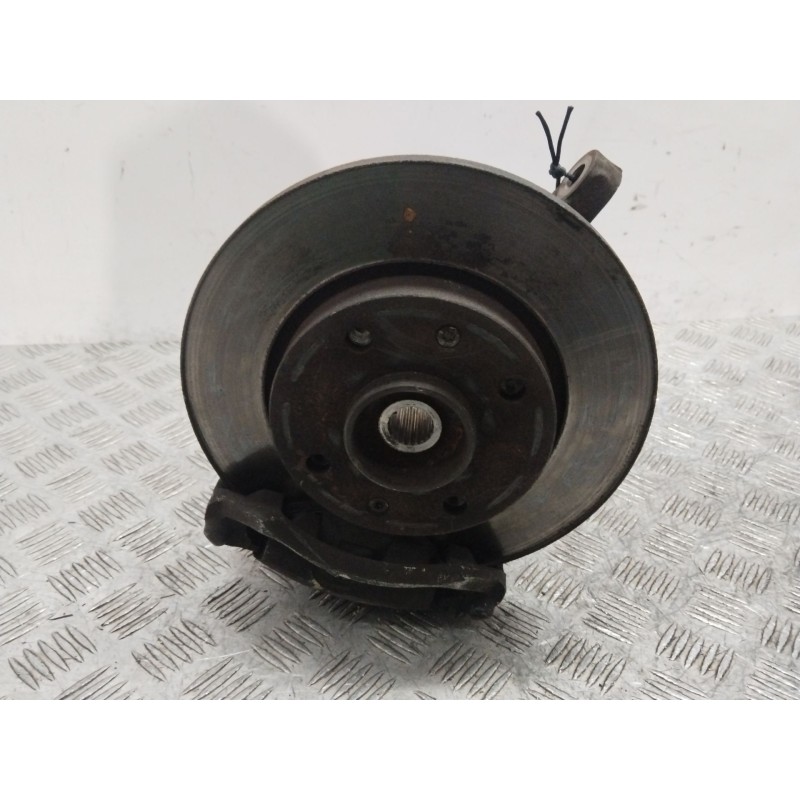 Recambio de mangueta delantera derecha para peugeot 206 hatchback (2a/c) 1.4 i referencia OEM IAM 364775  