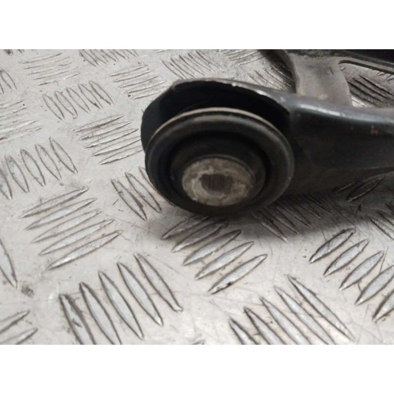 Recambio de brazo suspension inferior delantero izquierdo para renault clio ii (bb_, cb_) 1.2 lpg (bb0a, cb0a) referencia OEM IA
