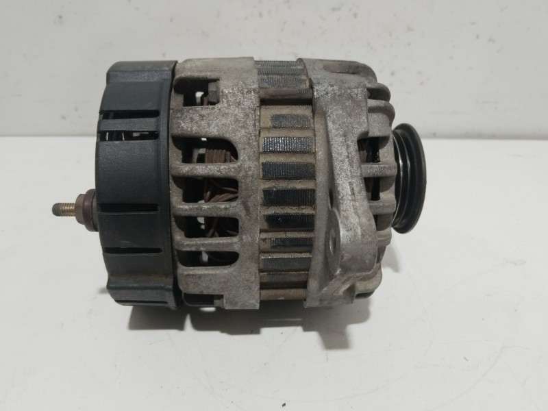 Recambio de alternador para chevrolet aveo / kalos hatchback (t200) 1.2 referencia OEM IAM 2655476  