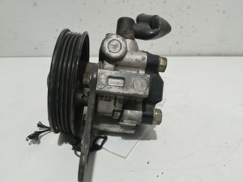 Recambio de bomba direccion para chevrolet aveo / kalos hatchback (t200) 1.2 referencia OEM IAM 96398991  