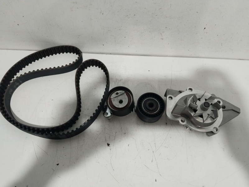 Recambio de kit de distribucion para peugeot 306 (7b, n3, n5) 1.8 16v referencia OEM IAM 1611899480  