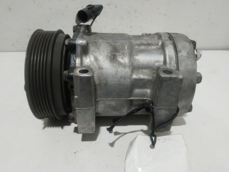 Recambio de compresor aire acondicionado para volvo s40 i (644) 1.9 di referencia OEM IAM 8200040681   Recambio de compresor aire acondicionado para volvo s40 i (644) 1.9 di referencia OEM IAM 8200040681